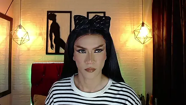 Linbaibai – webcam model profile photo Image 19