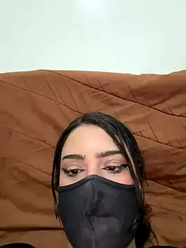 maataaan – webcam model profile photo Image 17