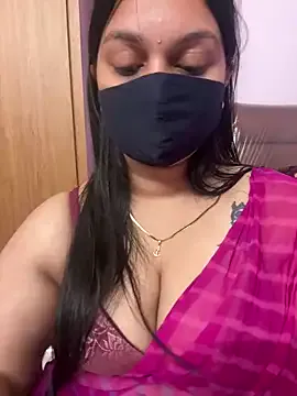 AmberJoulie – webcam model profile photo Image 10
