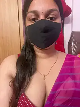AmberJoulie – webcam model profile photo Image 5