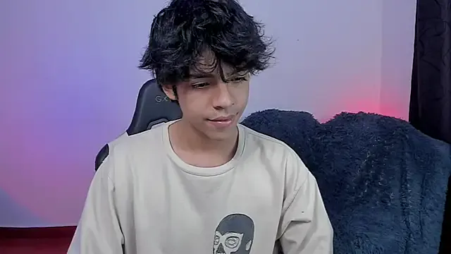 seraphine23 – webcam model profile photo Image 19