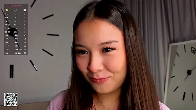 AllisonKron – webcam model profile photo Image 6