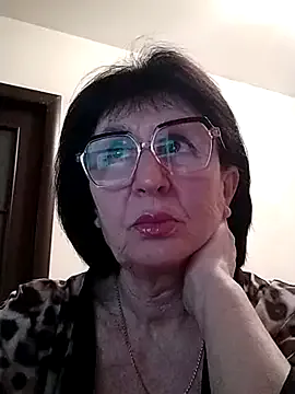 AlbinaXPretty Profile Image