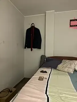 MiaYani – webcam model profile photo Image 7