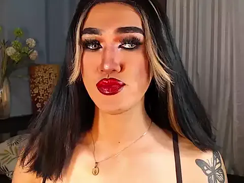 Mia--meow – webcam model profile photo Image 11