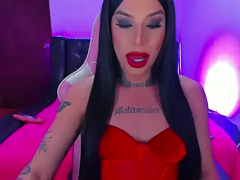 CarolBarker – webcam model profile photo Image 9