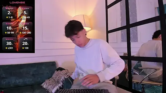 jungcock3210 – webcam model profile photo Image 12