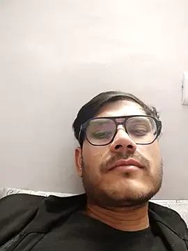 kai101010 – webcam model profile photo Image 4