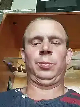  – webcam model profile photo Image 2