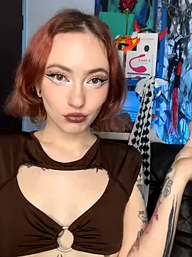 zui_lu – webcam model profile photo Image 17