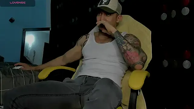 Humsafar-HDX-13 – webcam model profile photo Image 14