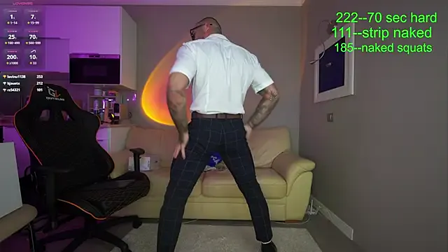 Yui-Ch – webcam model profile photo Image 11