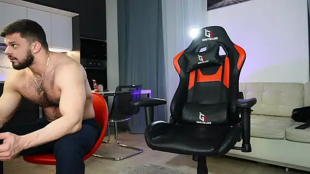 Yui-Ch – webcam model profile photo Image 16