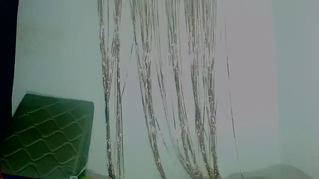 Kamila151 – webcam model profile photo Image 14