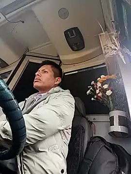 Simone_Miller – webcam model profile photo Image 11