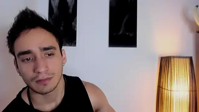 NANA_7 – webcam model profile photo Image 5