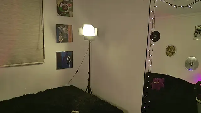 NATINATU252525 – webcam model profile photo Image 9