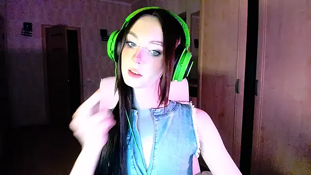 HotBella- – webcam model profile photo Image 5