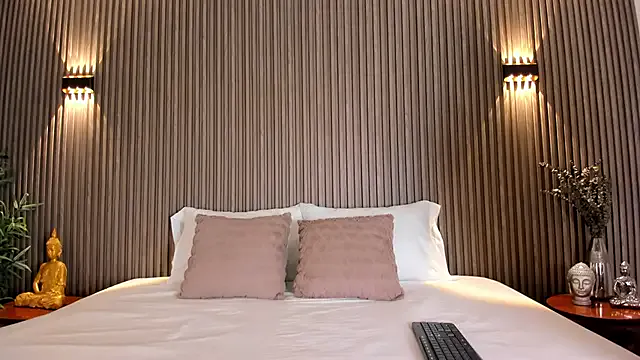 RollDolls – webcam model profile photo Image 12