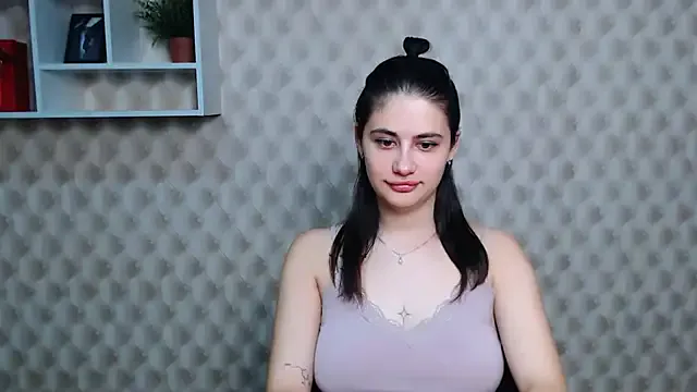 ChloeCerisse – webcam model profile photo Image 14