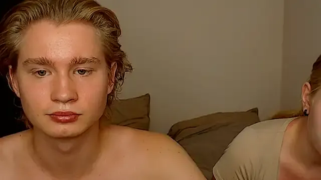 nathi_poyo – webcam model profile photo Image 9