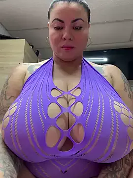 alicia_squirt_big Image 14