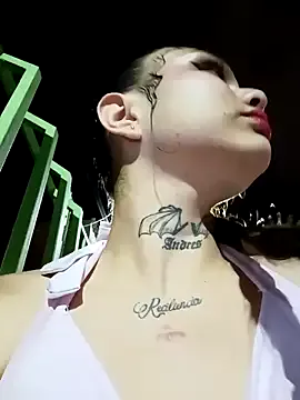 niko-jpn – webcam model profile photo Image 4