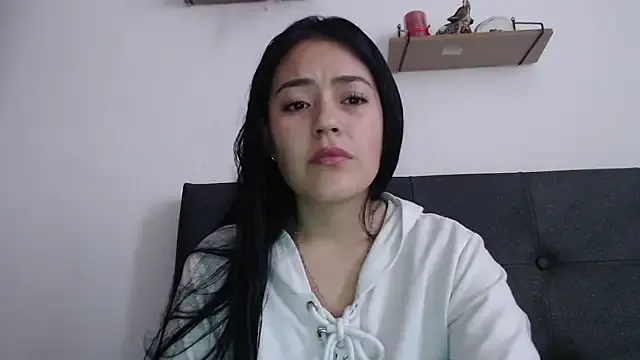 Mia--meow – webcam model profile photo Image 14