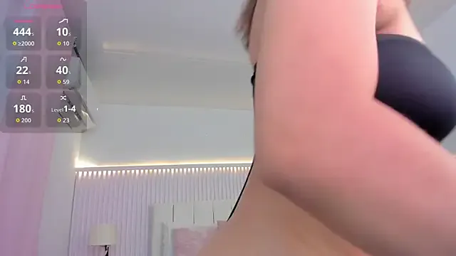 KiaraVoss – webcam model profile photo Image 17