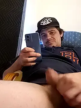 BearChubby300 – webcam model profile photo Image 6