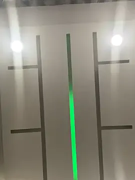 DominantAlex18 – webcam model profile photo Image 10