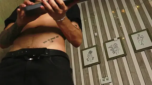 DominantAlex18 – webcam model profile photo Image 7