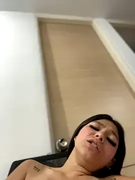 Alyshanon18 Image 19