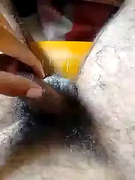 Mia--meow – webcam model profile photo Image 13