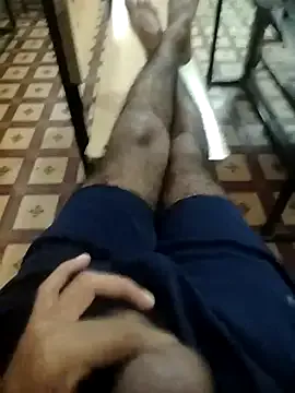 Mia--meow – webcam model profile photo Image 17