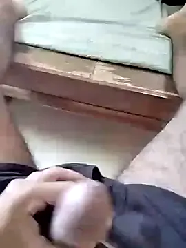 Mia--meow – webcam model profile photo Image 6