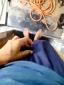 Mia--meow – webcam model profile photo Image 8