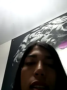 EvaaLane – webcam model profile photo Image 12