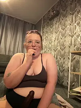 TarraKate – webcam model profile photo Image 4