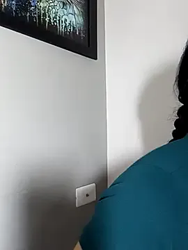 SkylarJewel – webcam model profile photo Image 2