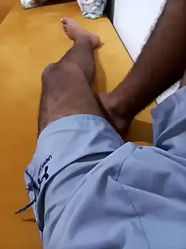 seraphine23 – webcam model profile photo Image 2