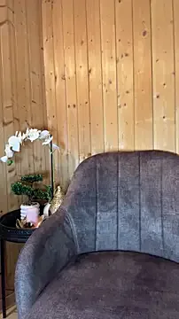 Humsafar-HDX-13 – webcam model profile photo Image 3