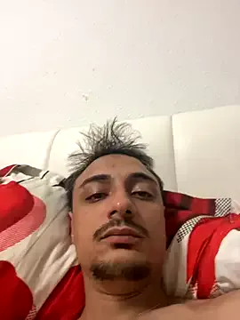 roouse – webcam model profile photo Image 7