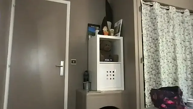 camiysebas21 – webcam model profile photo Image 12