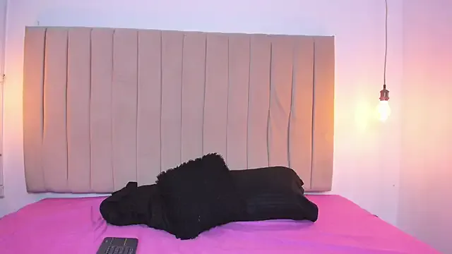 ana_foxi Image 2