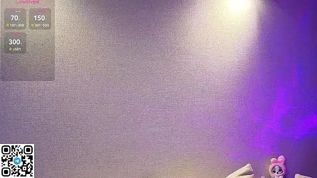 Megu_Melon – webcam model profile photo Image 11