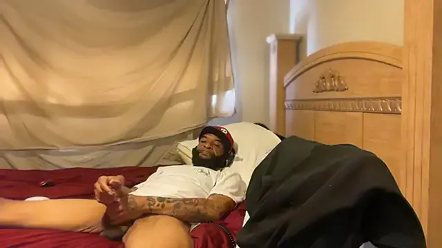 Yui-Ch – webcam model profile photo Image 16