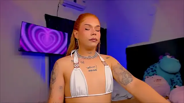 emma05 – webcam model profile photo Image 8