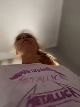 Yui-Ch – webcam model profile photo Image 5