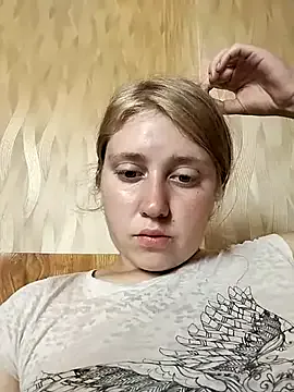 _Alice_1 – webcam model profile photo Image 12